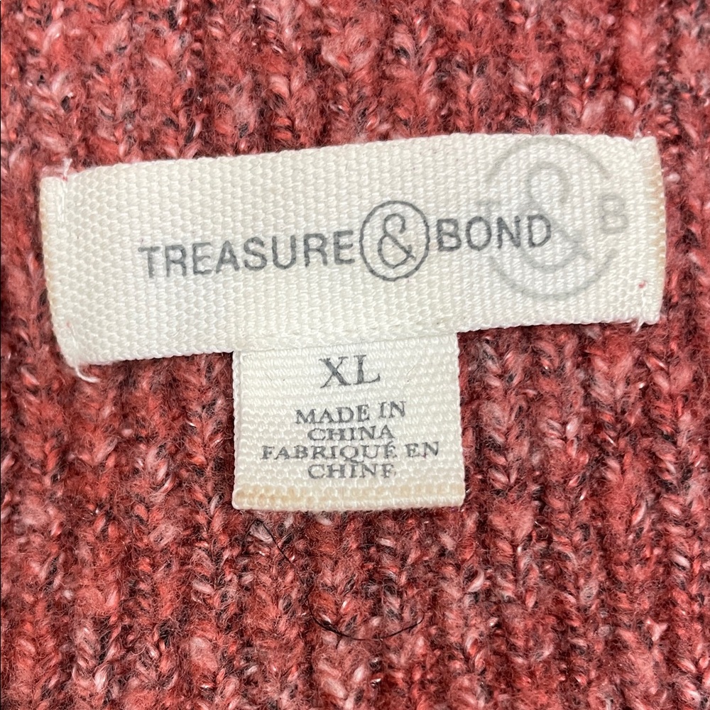 Treasure & Bond Off-Shoulder Sweater in Rich Rust - Picture 4 of 5